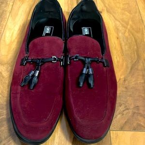 ASOS men’s loafers burgundy suede size 12 with black taste